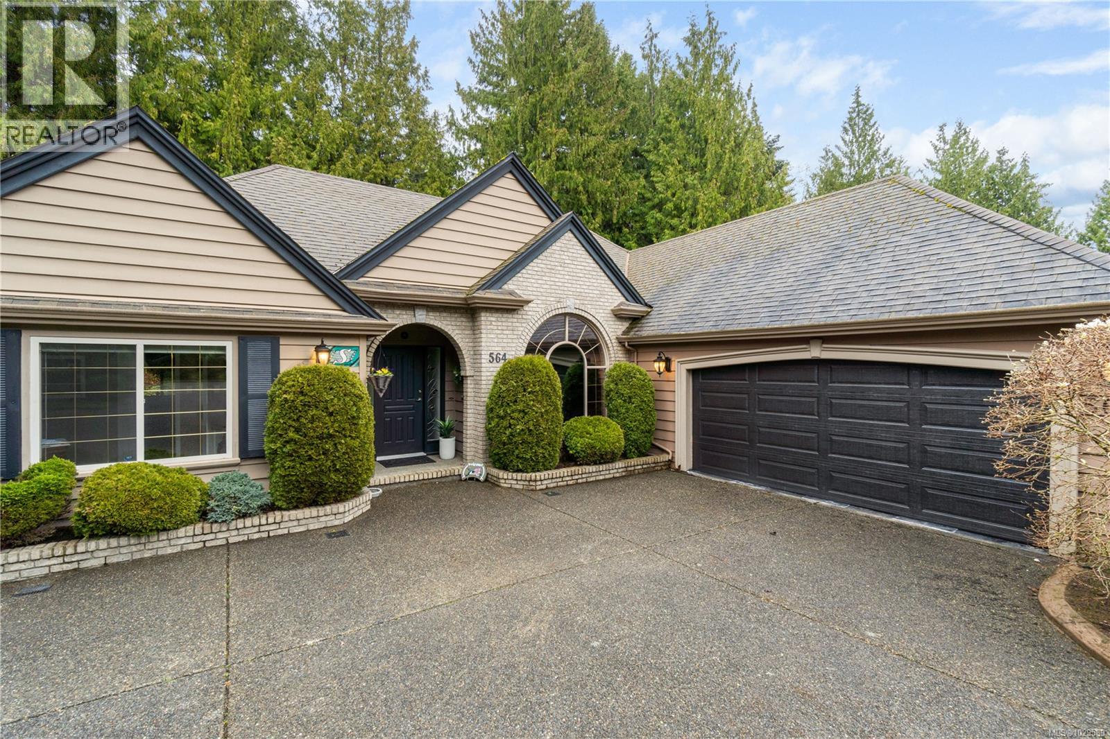 564 Hazelwood Pl, Qualicum Beach, British Columbia  V9K 1A1 - Photo 8 - 1029589