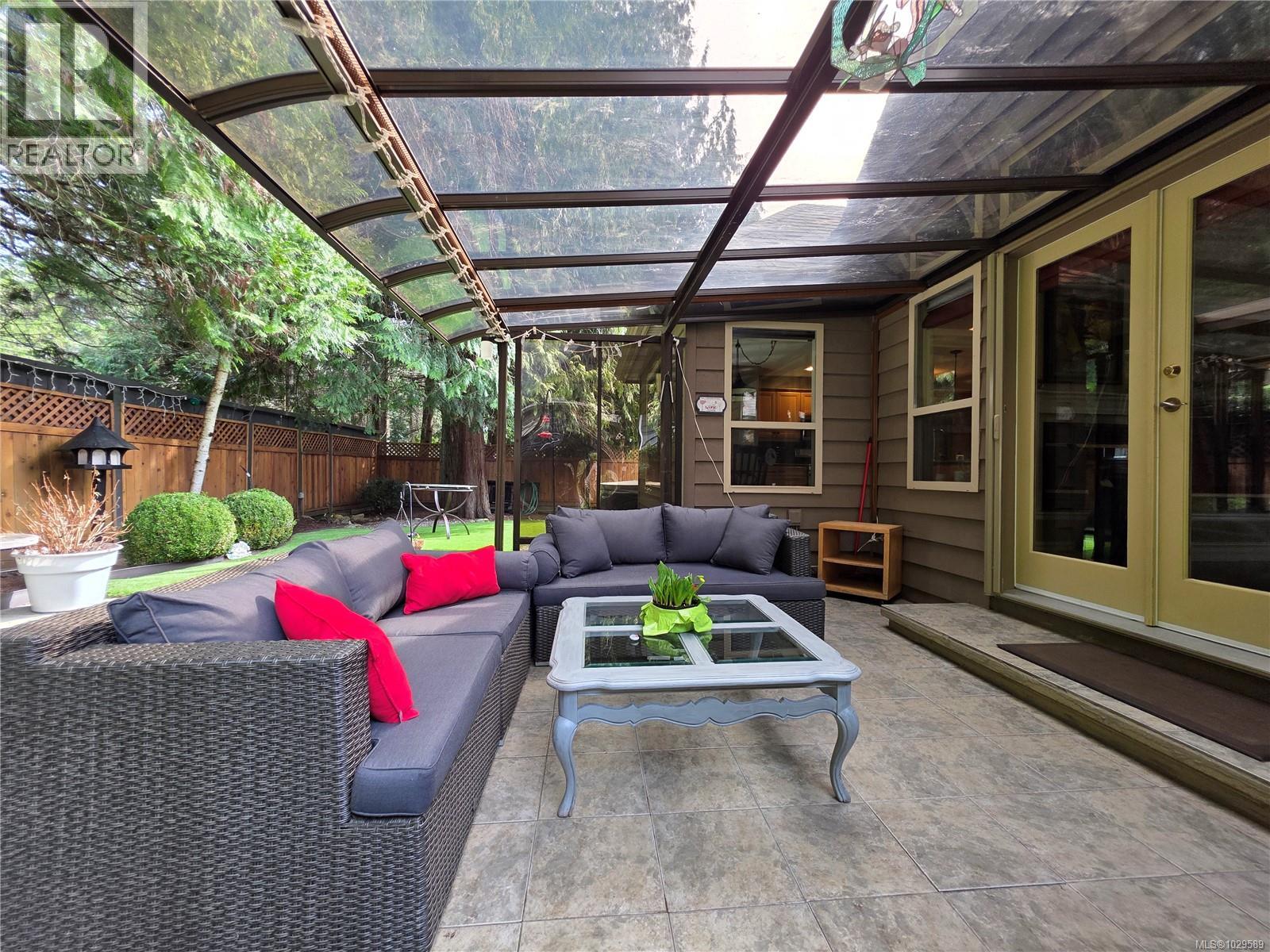 564 Hazelwood Pl, Qualicum Beach, British Columbia  V9K 1A1 - Photo 30 - 1029589