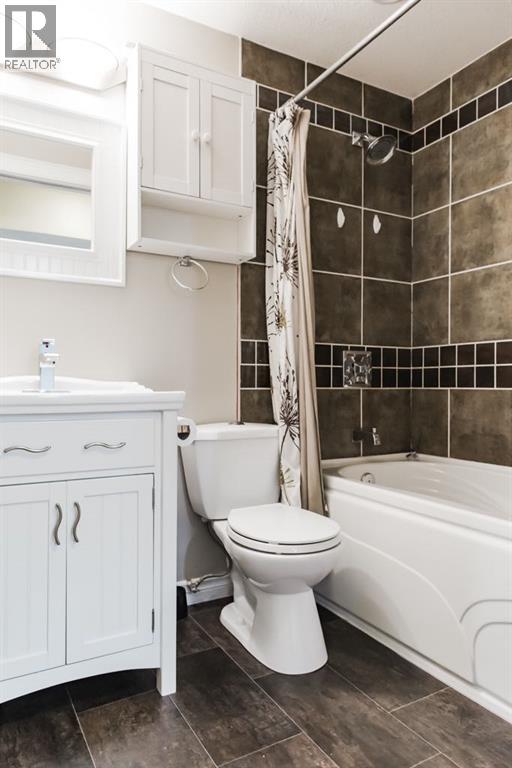 7809 115a Street, Grande Prairie, Alberta  T8W 0A1 - Photo 32 - A2296527