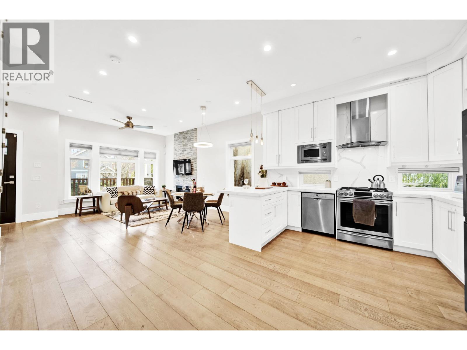 945 E 20th Avenue, Vancouver, British Columbia  V5V 1N7 - Photo 7 - R3103911