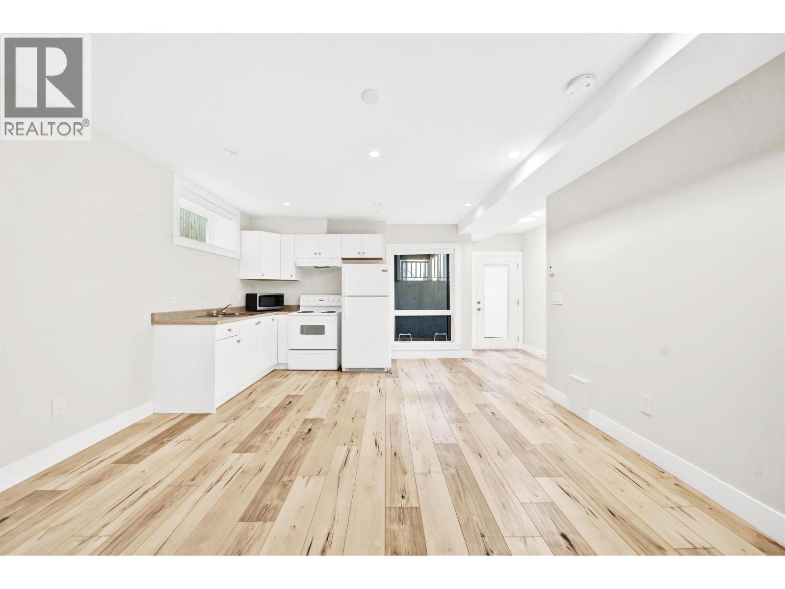 945 E 20th Avenue, Vancouver, British Columbia  V5V 1N7 - Photo 27 - R3103911