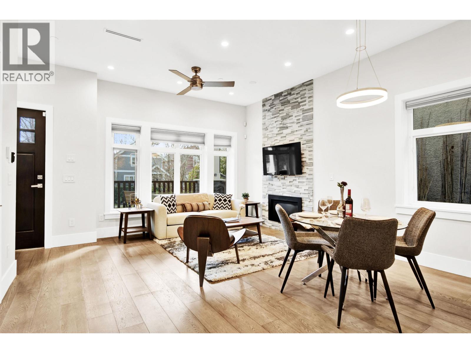 945 E 20th Avenue, Vancouver, British Columbia  V5V 1N7 - Photo 6 - R3103911