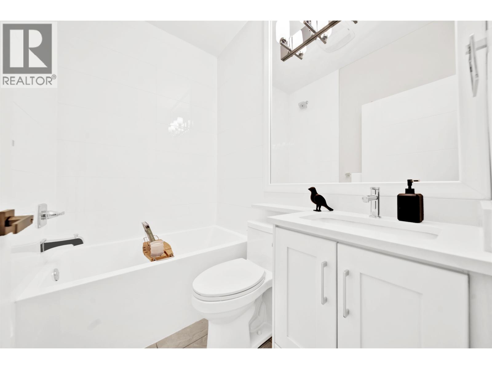 945 E 20th Avenue, Vancouver, British Columbia  V5V 1N7 - Photo 22 - R3103911