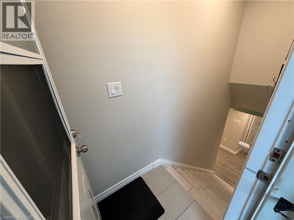 281 Dixon Street Unit# Basement, Kitchener, Ontario  N2G 3G1 - Photo 3 - 40813777