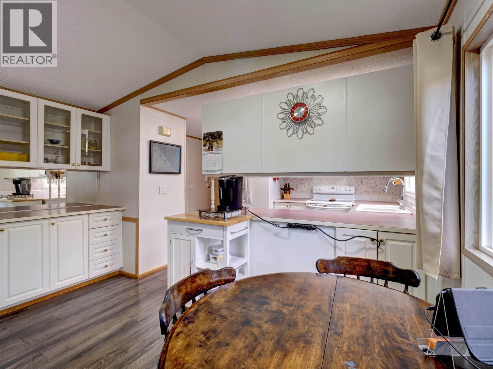 28 5575 Mason Road, Sechelt, British Columbia  V7Z 0K9 - Photo 16 - R3082745