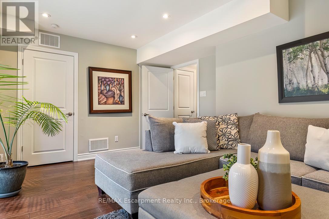 65 - 1080 Walden Circle, Mississauga, Ontario  L5J 4J9 - Photo 8 - W12927092