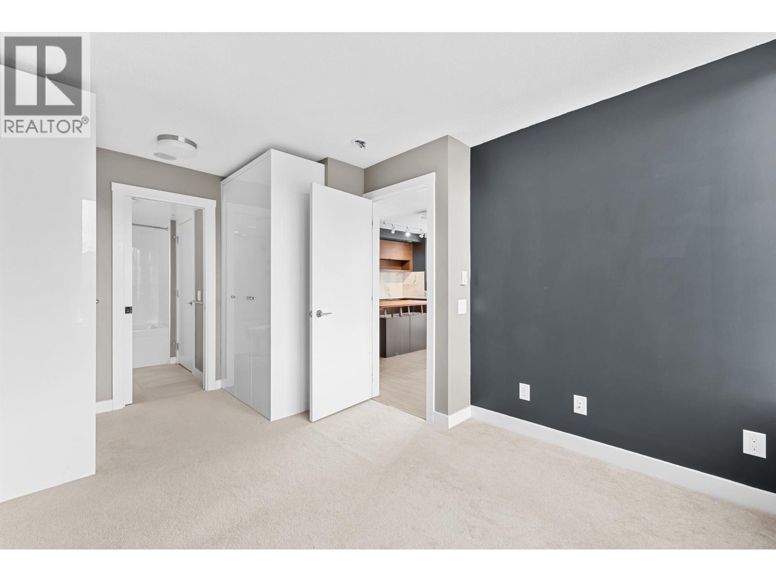 2404 570 Emerson Street, Coquitlam, British Columbia  V3J 0G3 - Photo 7 - R3071625