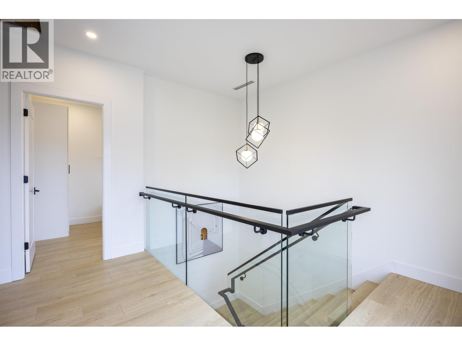 4 7353 12th Ave, Burnaby, British Columbia  V3N 2J8 - Photo 17 - R3104217