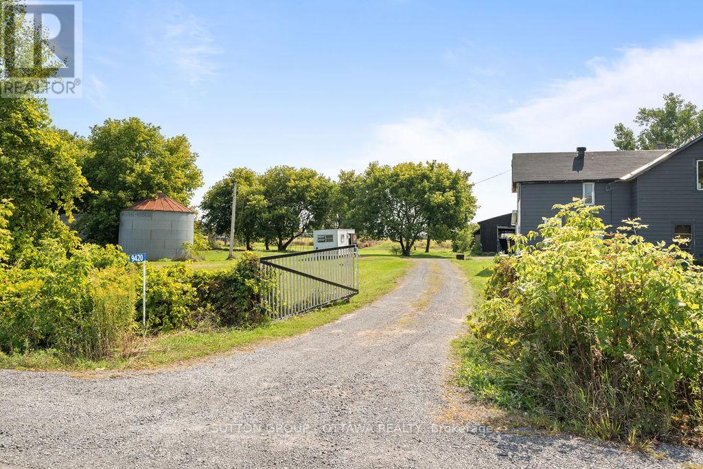 9420 Parkway Road, Ottawa, Ontario  K0A 1V0 - Photo 11 - X12927110