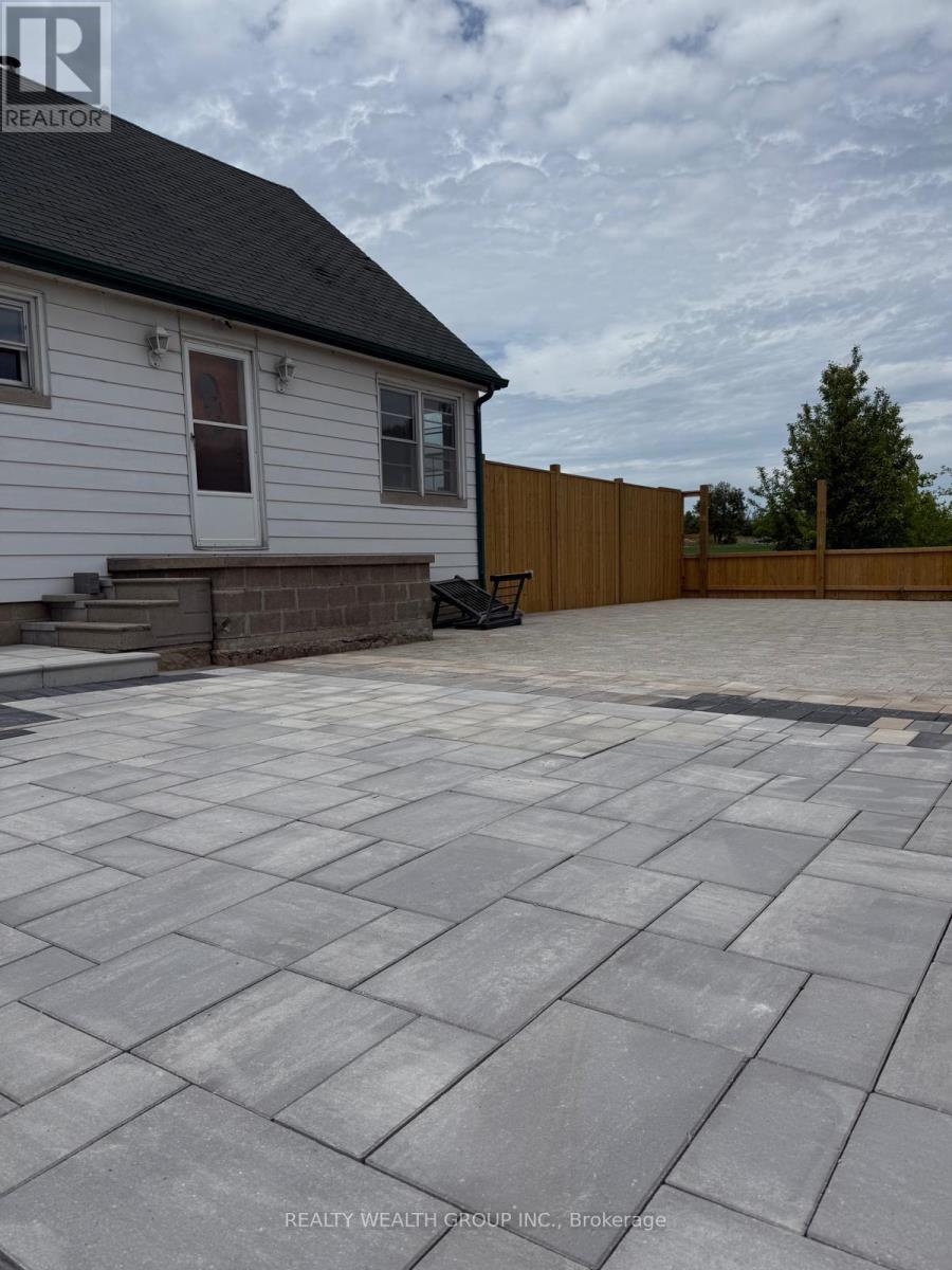 12190 WARDEN AVENUE, Whitchurch-Stouffville, Ontario