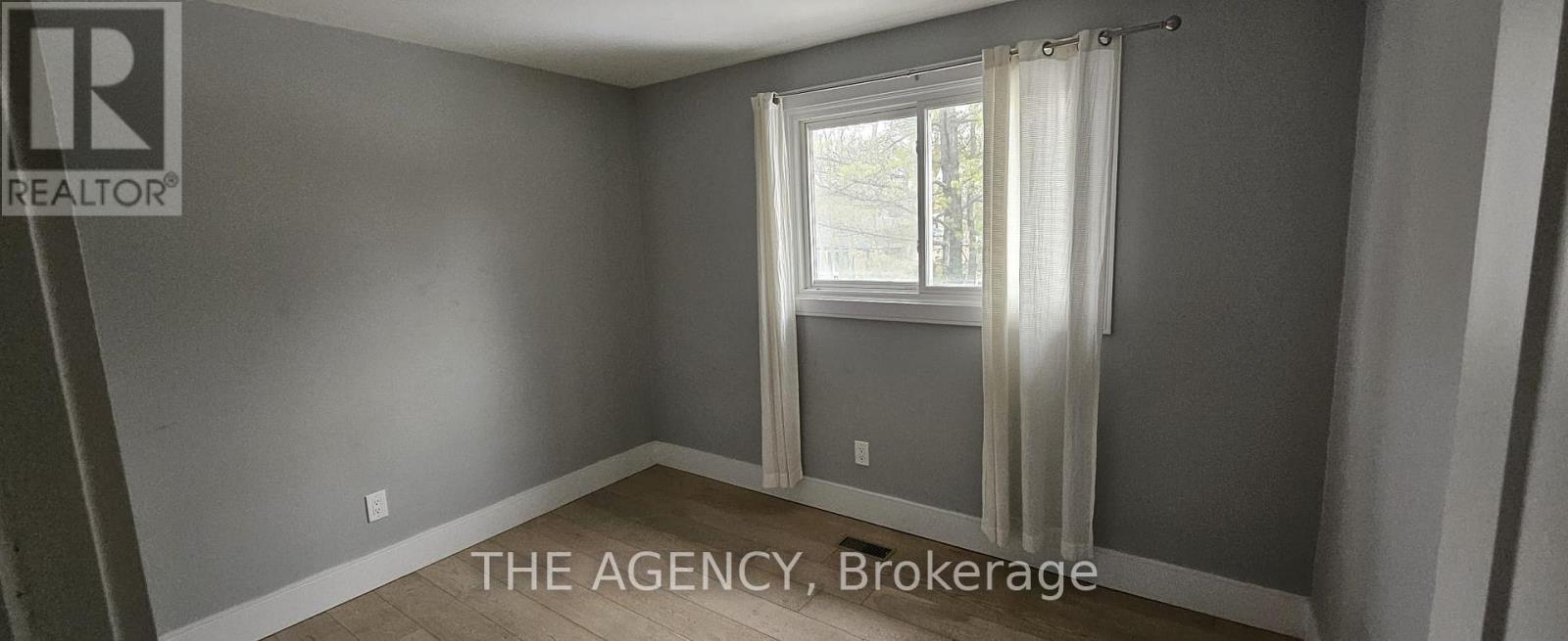 289 Emerald Isle Court, Richmond Hill, Ontario  L4C 4E3 - Photo 8 - N12927094