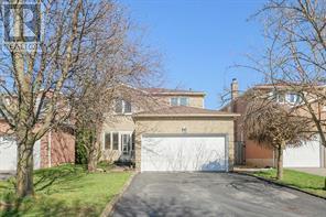 15 STRATHMORE DRIVE, Markham, Ontario