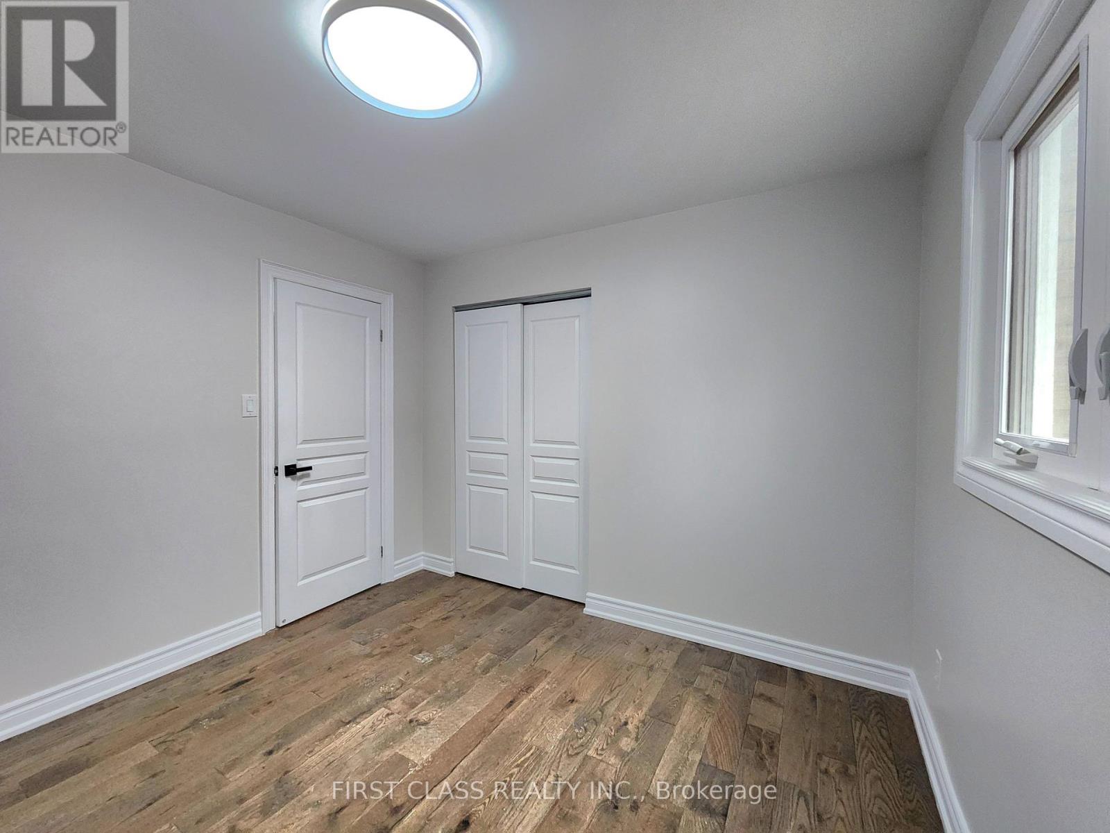 15 Strathmore Drive, Markham, Ontario  L3P 6J7 - Photo 18 - N12927098