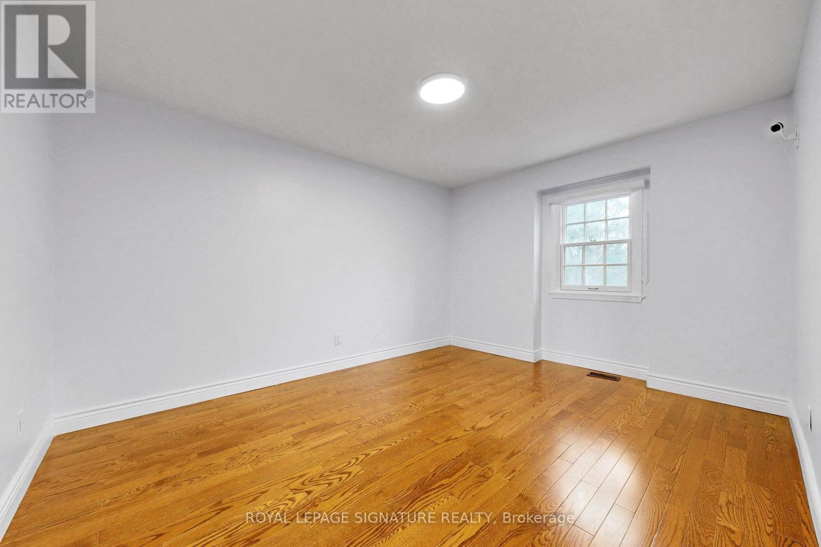 24 Laureleaf Road, Markham, Ontario  L3T 2X5 - Photo 25 - N12927116