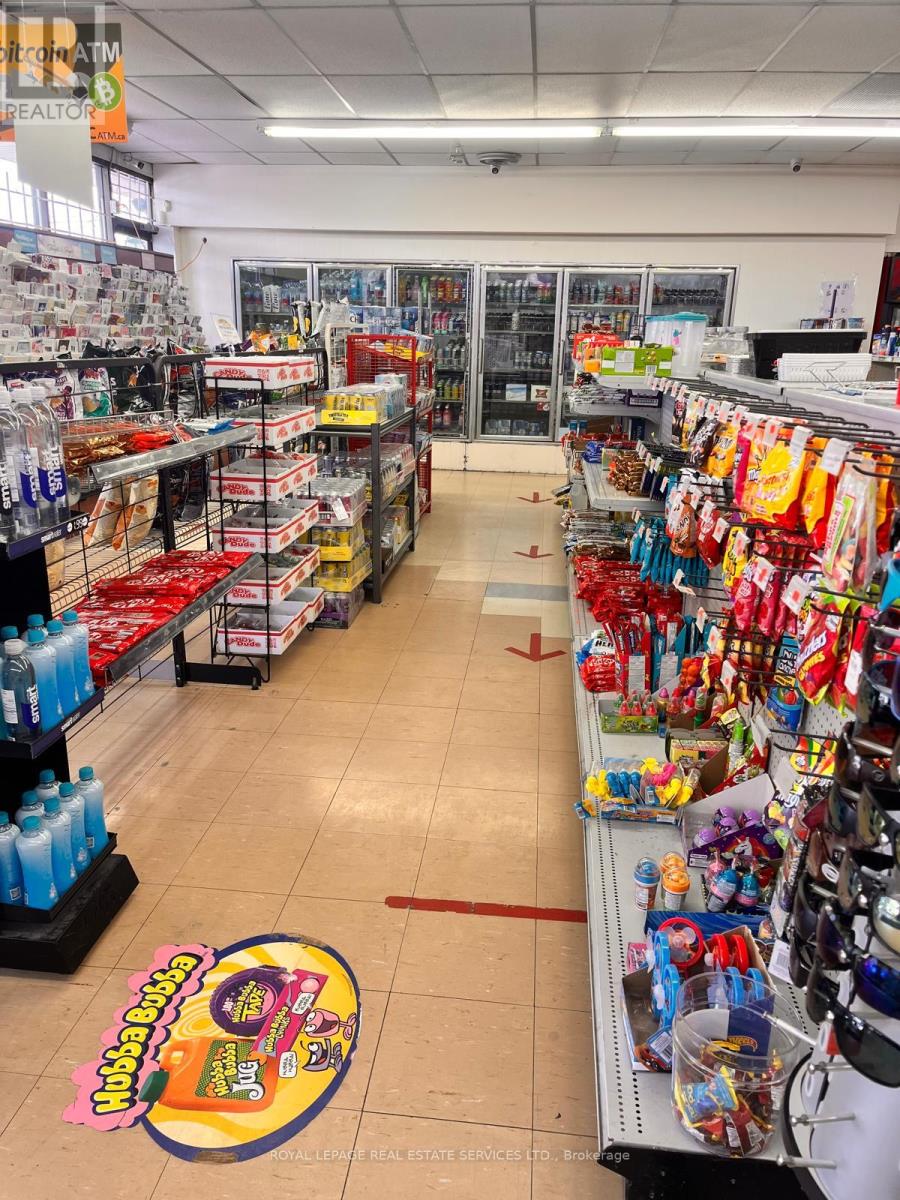 434 Lake Street, St. Catharines, Ontario  L2N 4H4 - Photo 12 - X12897416