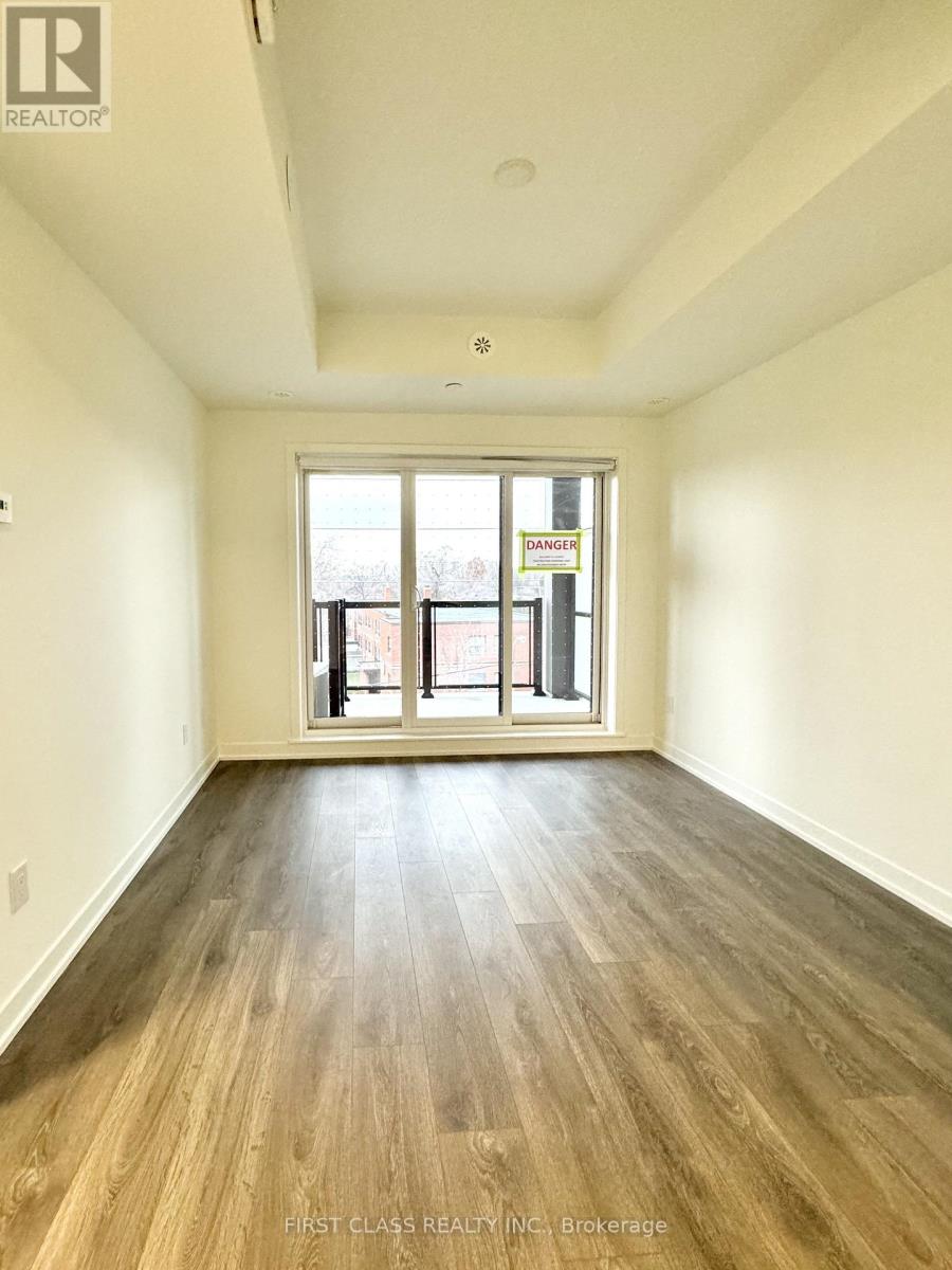 301 - 165 Canon Jackson Drive, Toronto, Ontario  M6M 2G1 - Photo 11 - W12927102