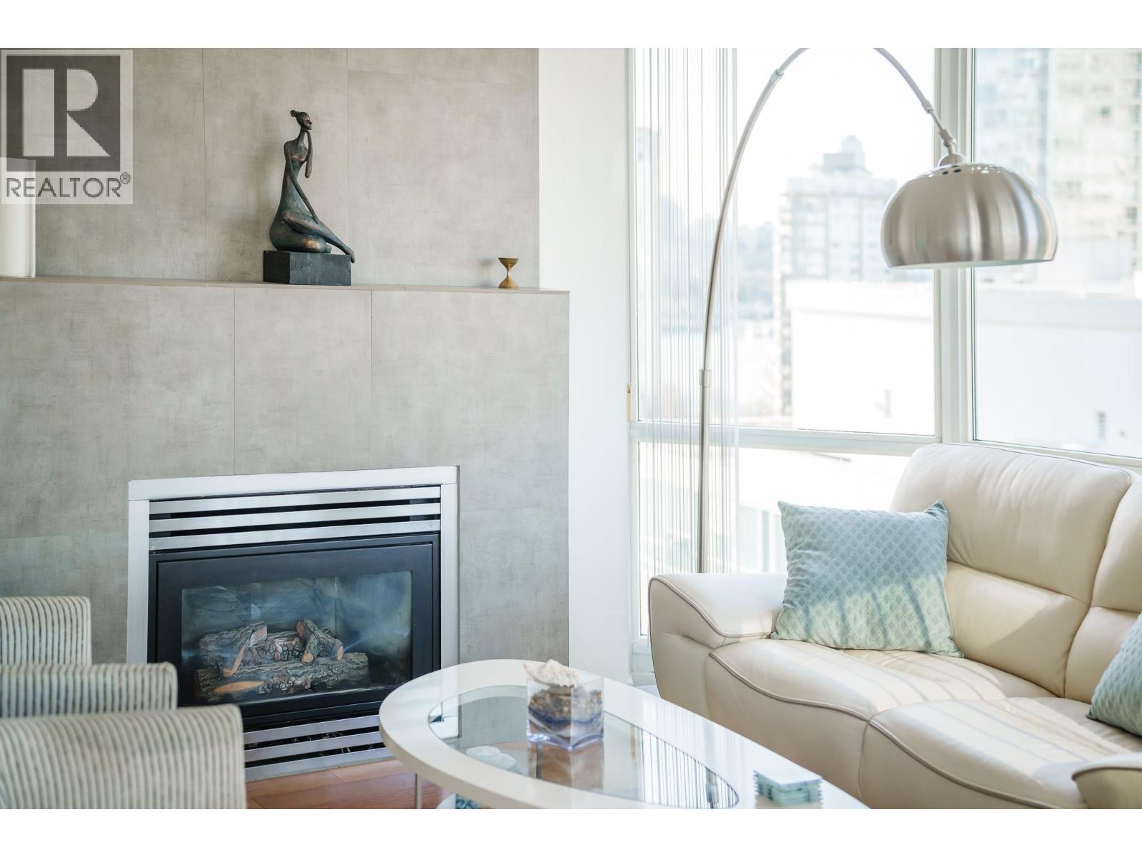 1906 1077 Marinaside Crescent, Vancouver, British Columbia V6Z 2Z5 - Photo 10 - R3083547