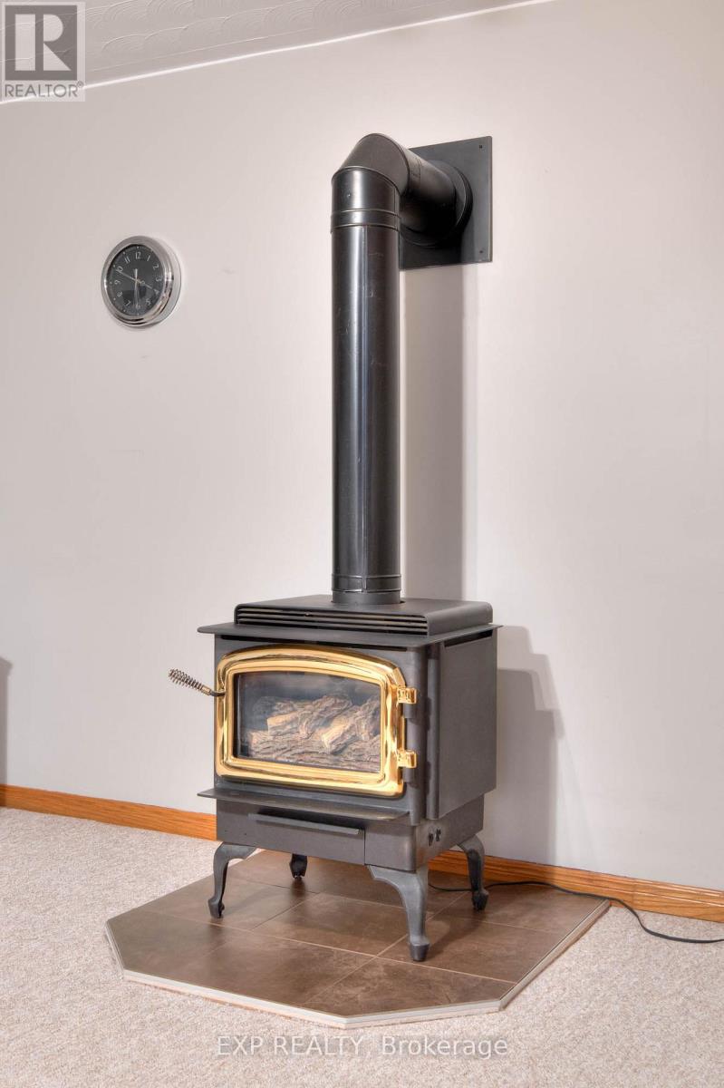 763 Sports Drive, Huron East, Ontario  N0G 1H0 - Photo 23 - X12927104