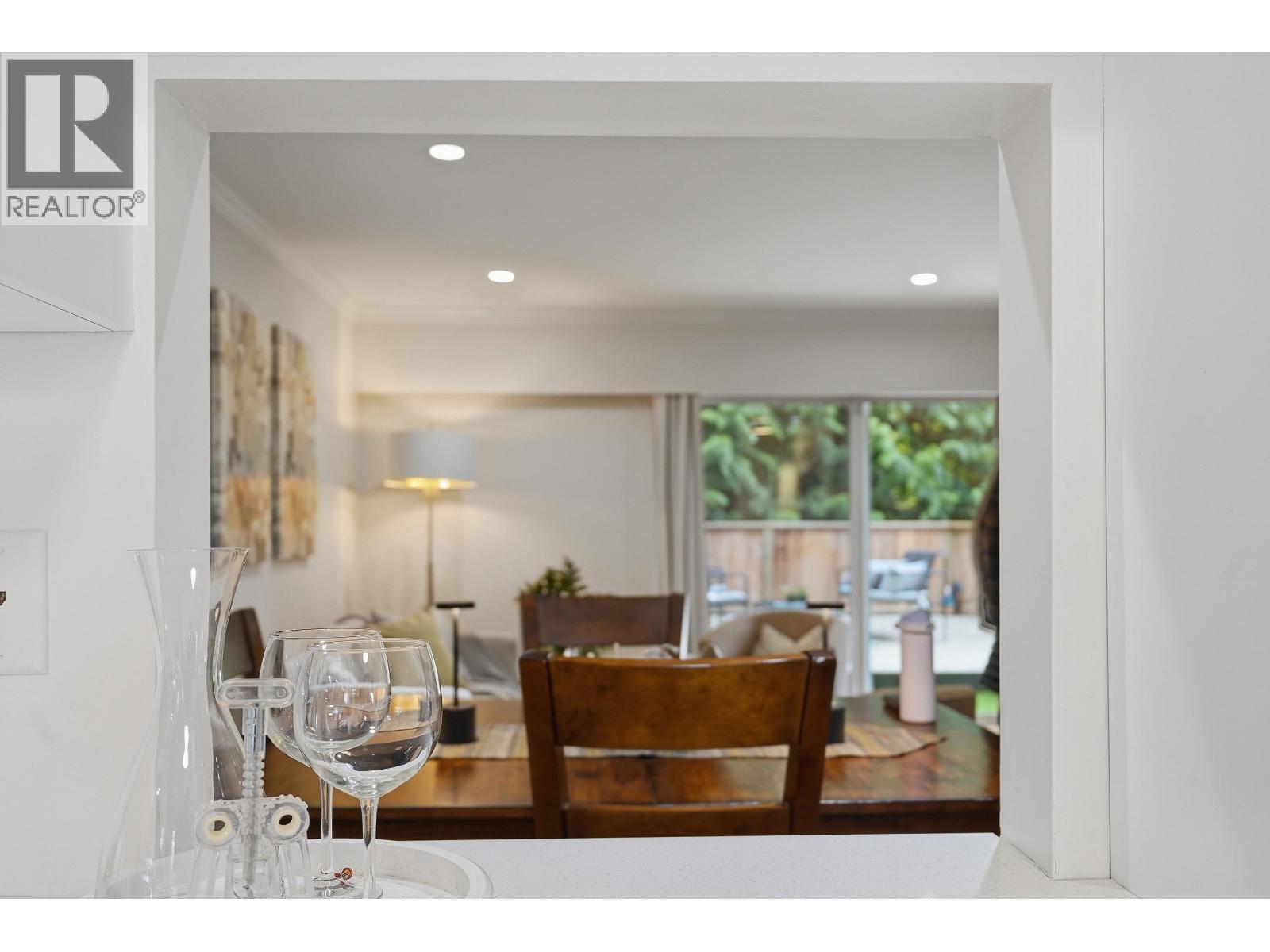 2329 Mountain Highway, North Vancouver, British Columbia  V7J 2N2 - Photo 34 - R3103882