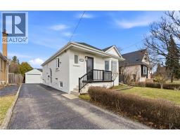 957 QUEENSDALE Avenue E, hamilton, Ontario