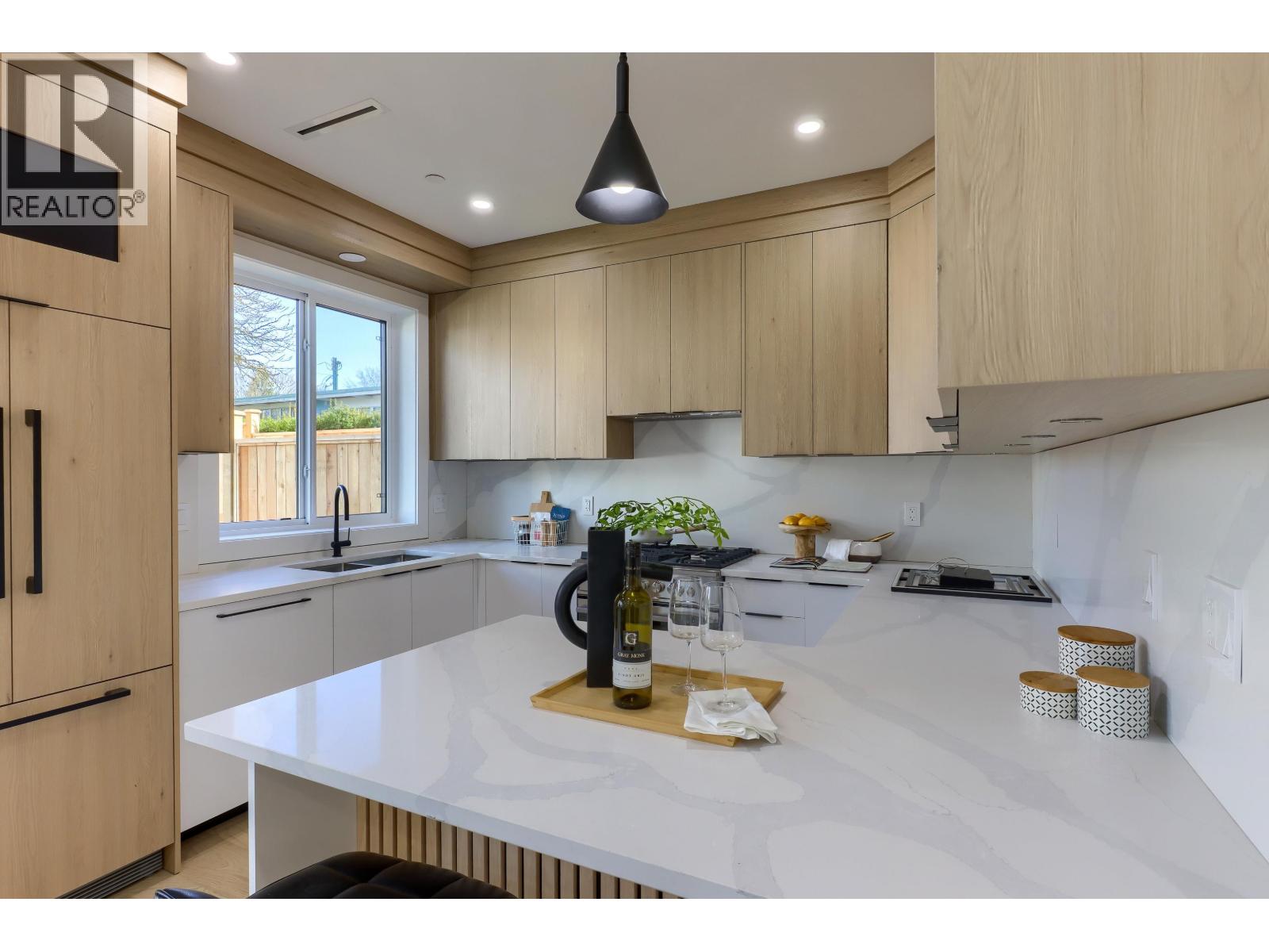 2 4742 St Catherines Street, Vancouver, British Columbia  V5V 4M7 - Photo 15 - R3104189