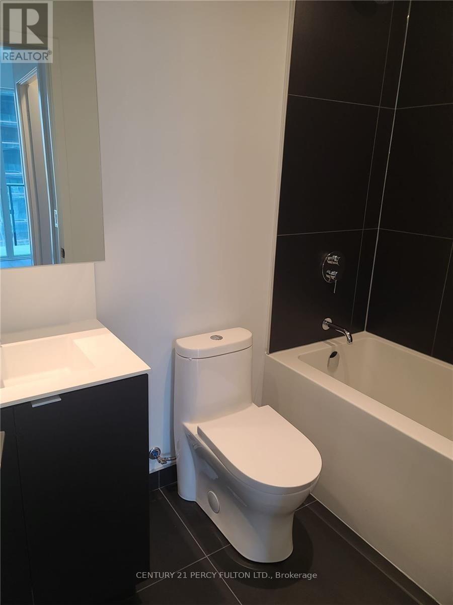 1009 - 20 Edward Street, Toronto, Ontario  M5G 0C5 - Photo 14 - C12927118