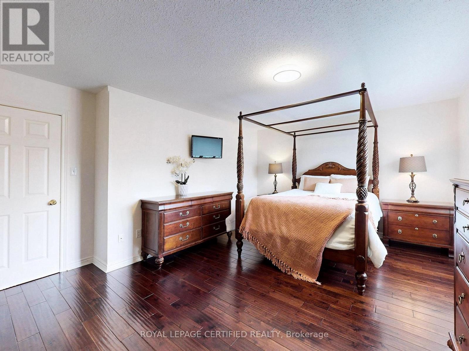 8 Grapevine Road, Caledon, Ontario  L7E 2L2 - Photo 22 - W12926746