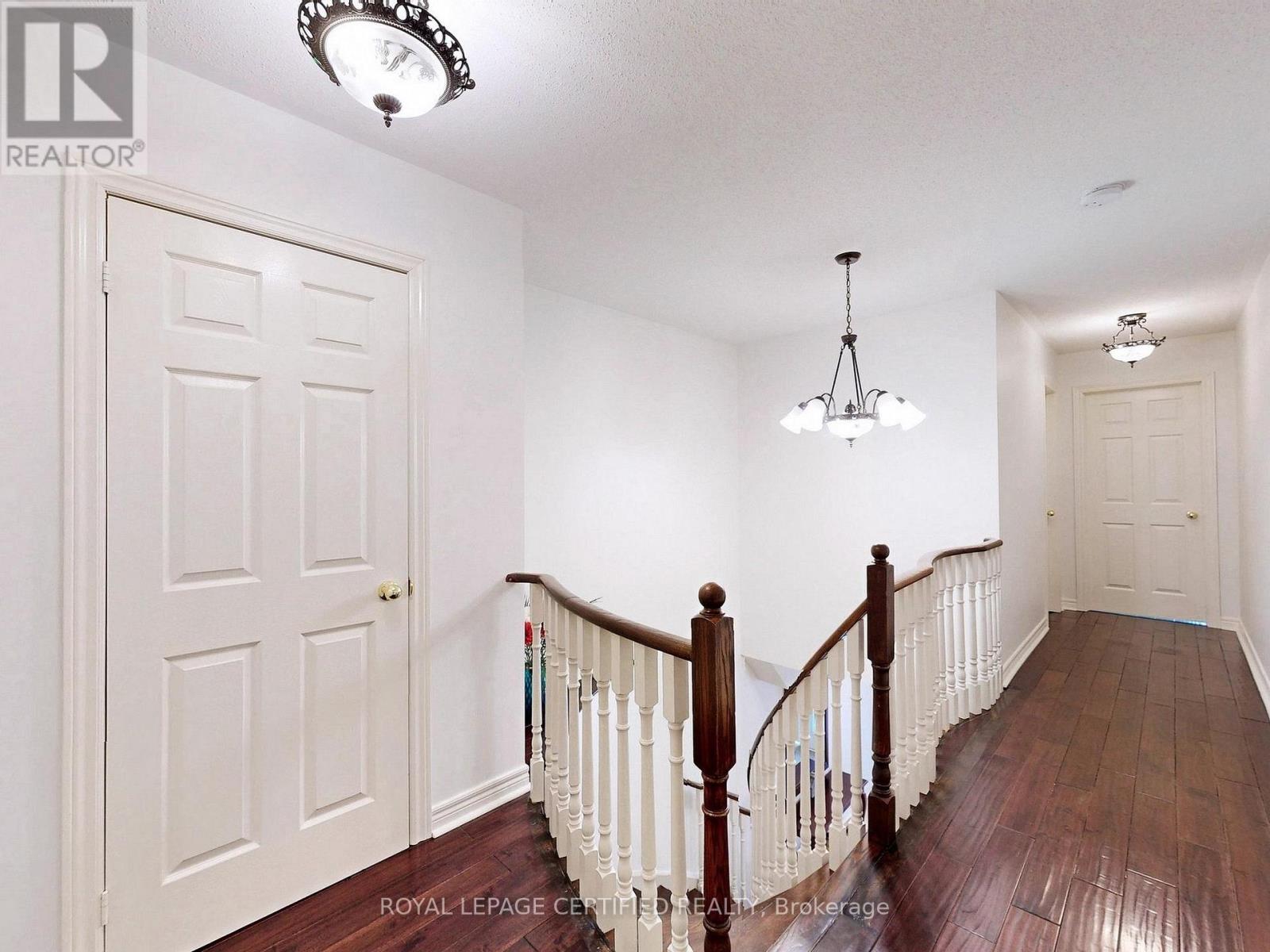 8 Grapevine Road, Caledon, Ontario  L7E 2L2 - Photo 20 - W12926746