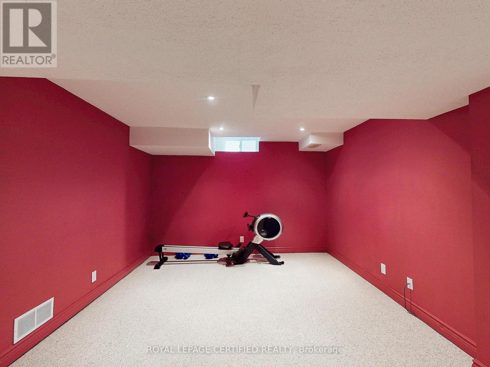 8 Grapevine Road, Caledon, Ontario  L7E 2L2 - Photo 30 - W12926746