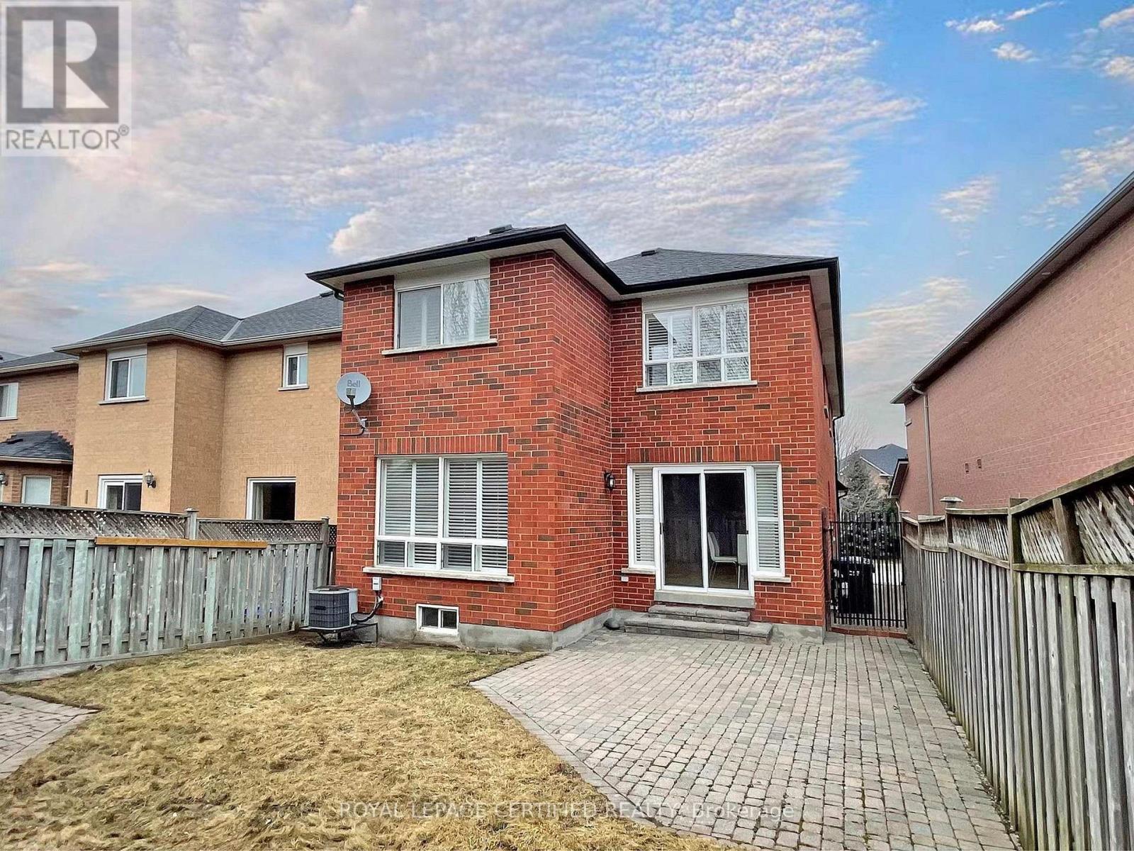 8 Grapevine Road, Caledon, Ontario  L7E 2L2 - Photo 35 - W12926746