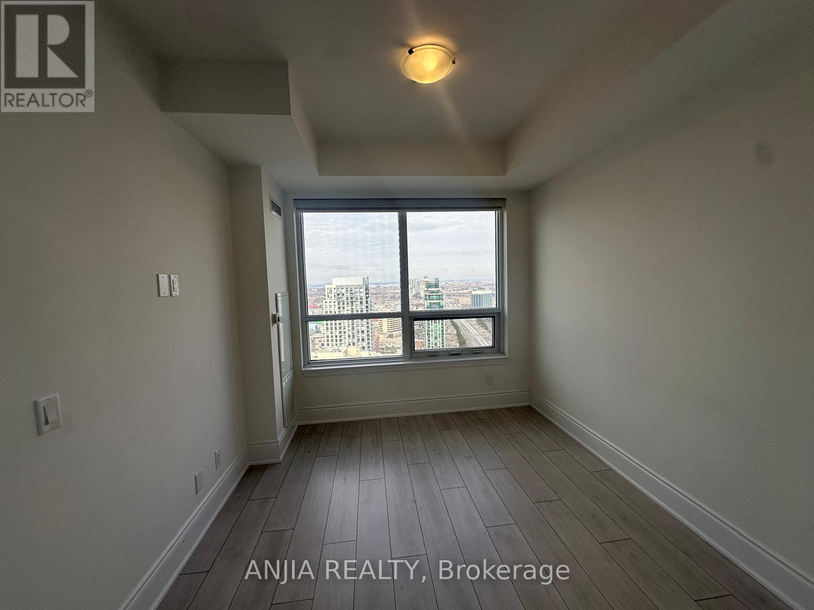 3711 - 30 Elm Drive W, Mississauga, Ontario  L5B 0N6 - Photo 14 - W12927120