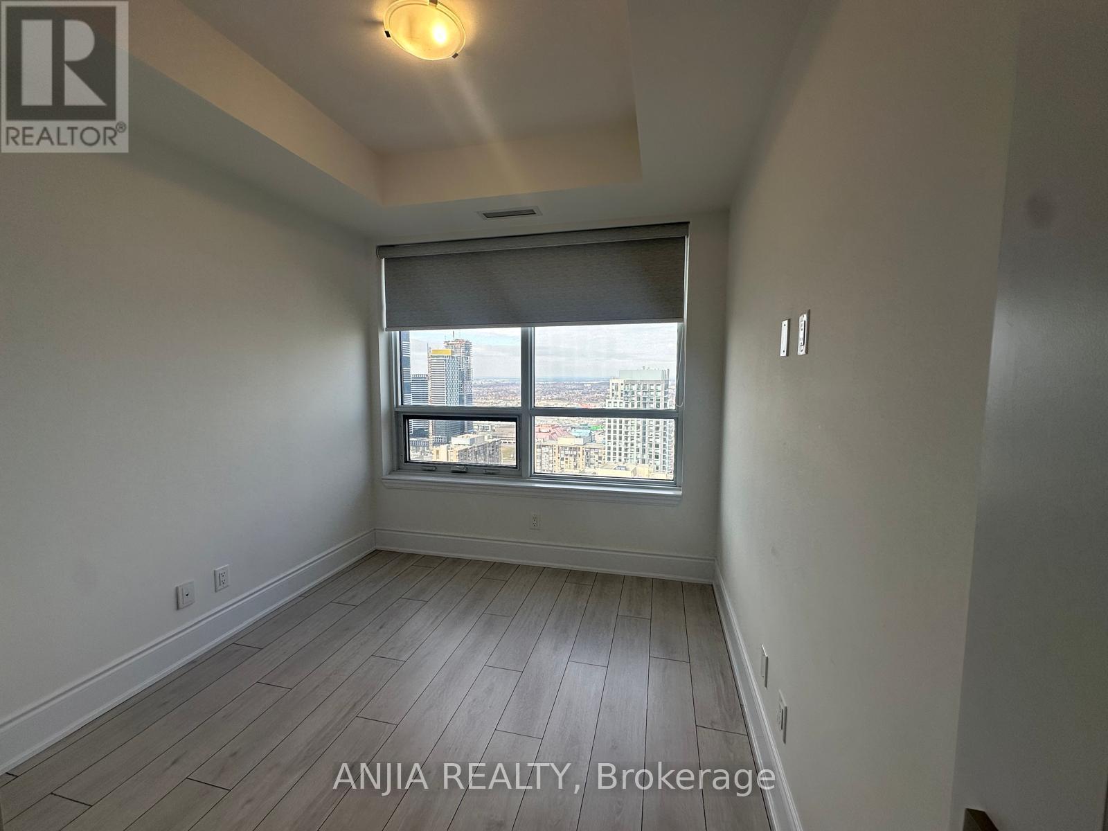 3711 - 30 Elm Drive W, Mississauga, Ontario  L5B 0N6 - Photo 17 - W12927120