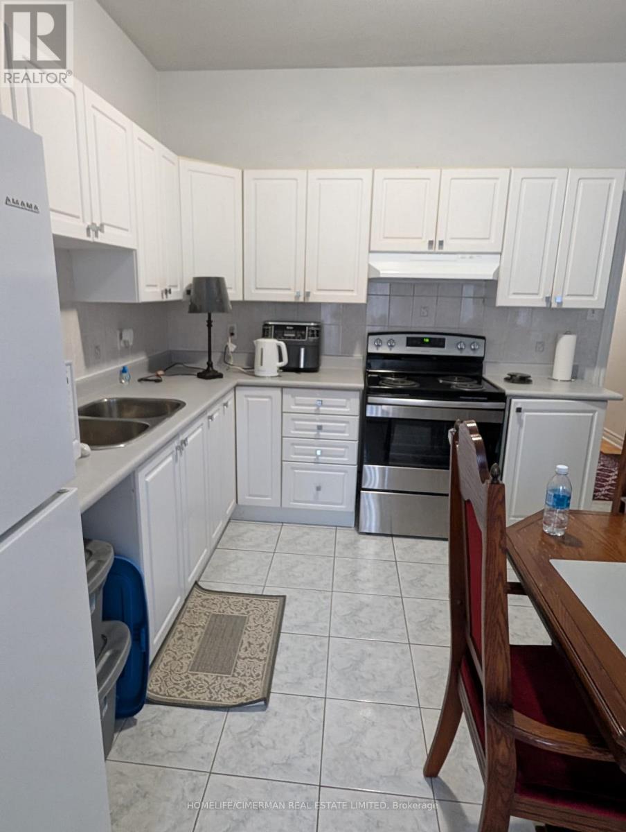 1585 Weston Road S, Toronto, Ontario  M9N 1T4 - Photo 13 - W12927126