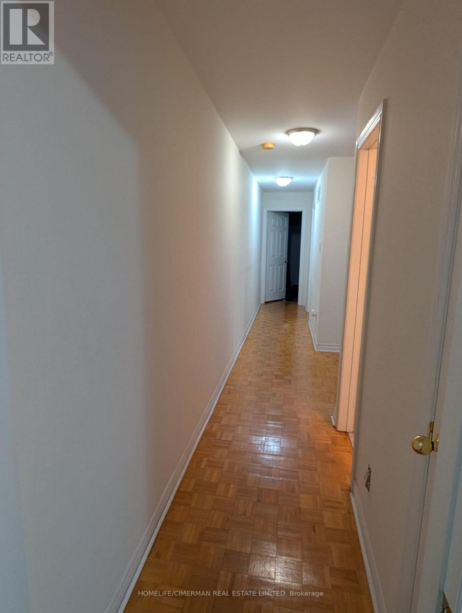 1585 Weston Road S, Toronto, Ontario  M9N 1T4 - Photo 17 - W12927126