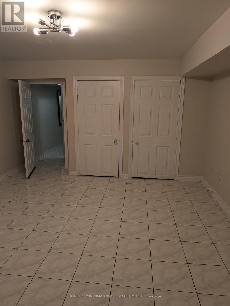 1585 Weston Road S, Toronto, Ontario  M9N 1T4 - Photo 4 - W12927126