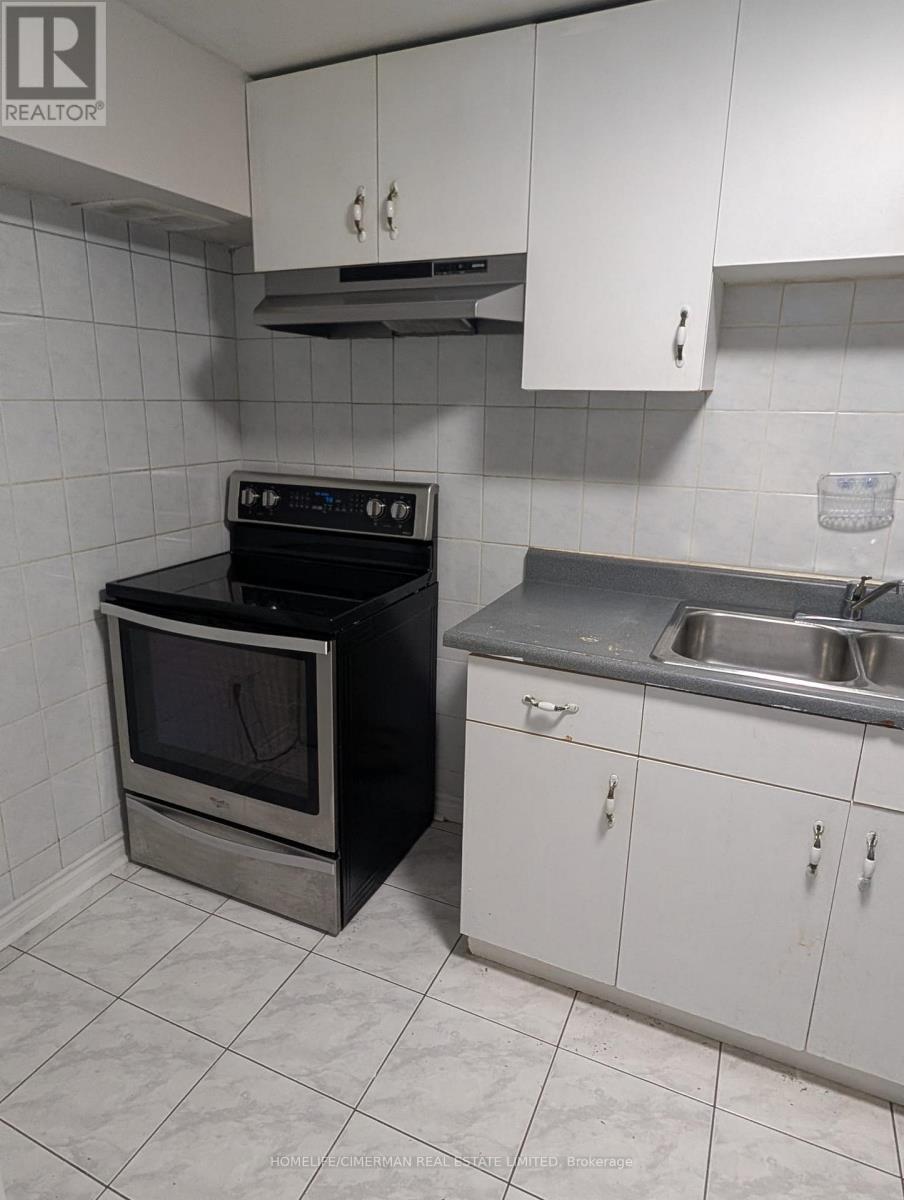 1585 Weston Road S, Toronto, Ontario  M9N 1T4 - Photo 9 - W12927126