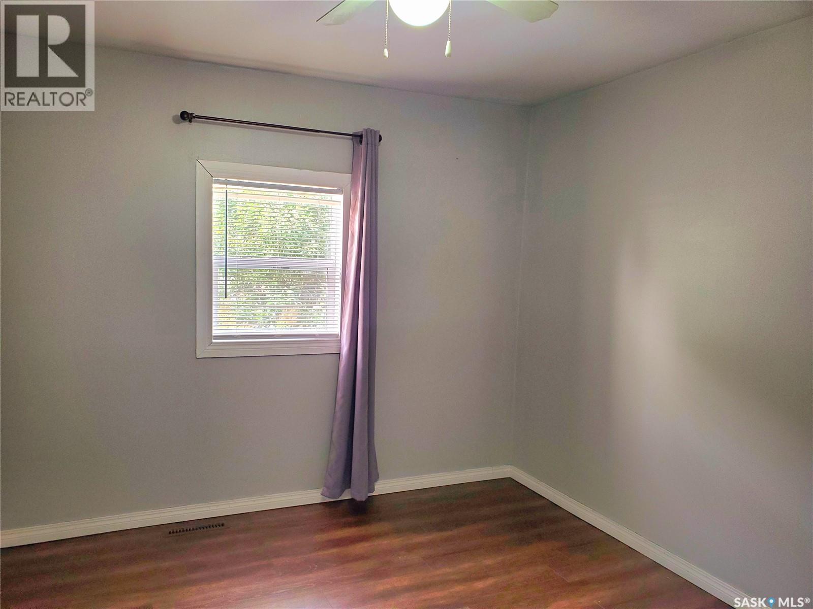 102 Railway Avenue E, Waldeck, Saskatchewan  S0H 4J0 - Photo 13 - SK031387