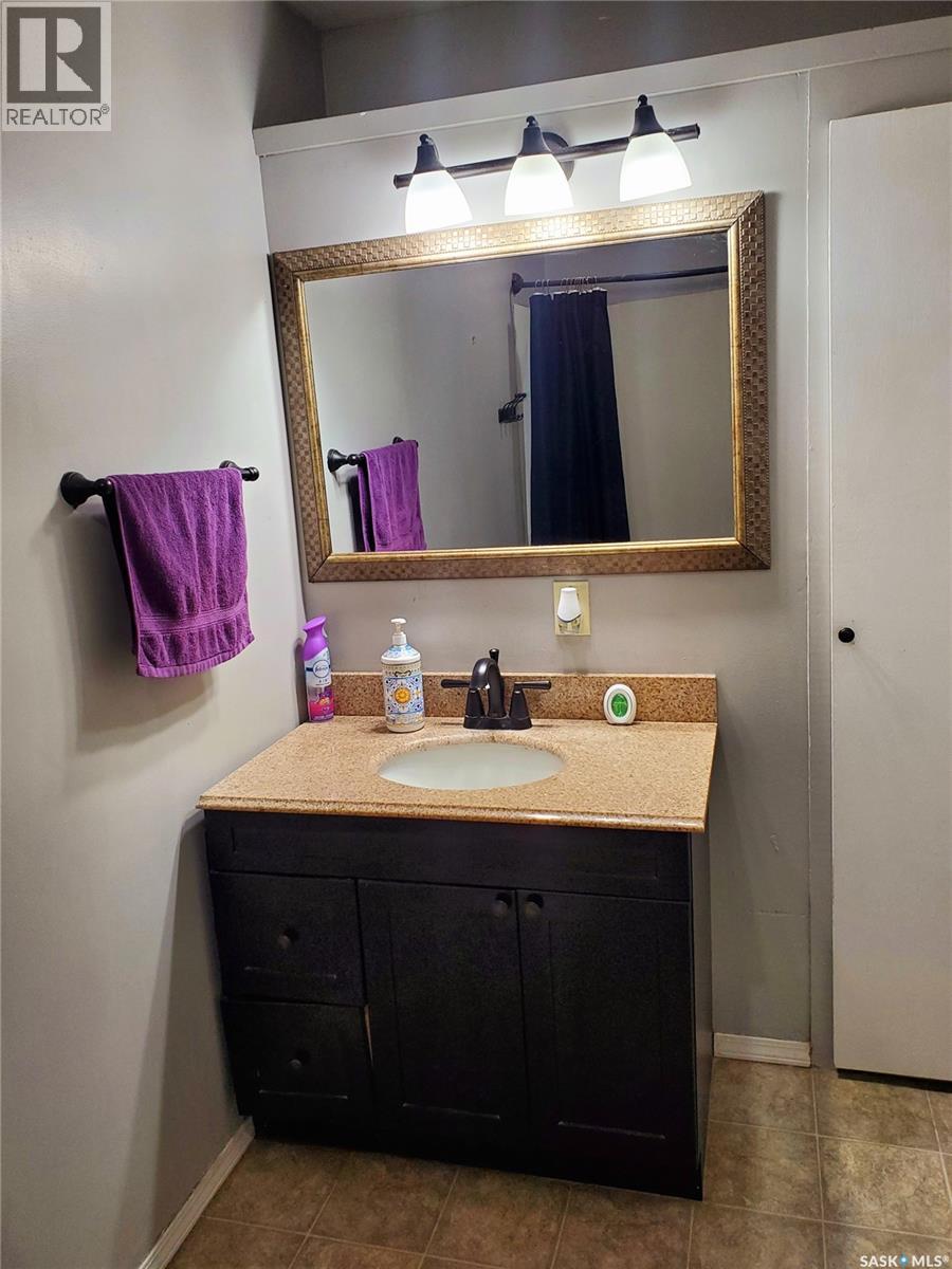 102 Railway Avenue E, Waldeck, Saskatchewan  S0H 4J0 - Photo 15 - SK031387