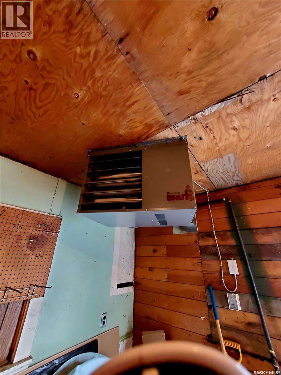 102 Railway Avenue E, Waldeck, Saskatchewan  S0H 4J0 - Photo 41 - SK031387