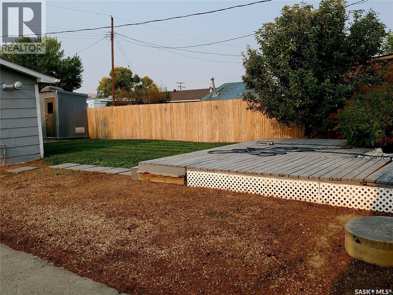 102 Railway Avenue E, Waldeck, Saskatchewan  S0H 4J0 - Photo 42 - SK031387