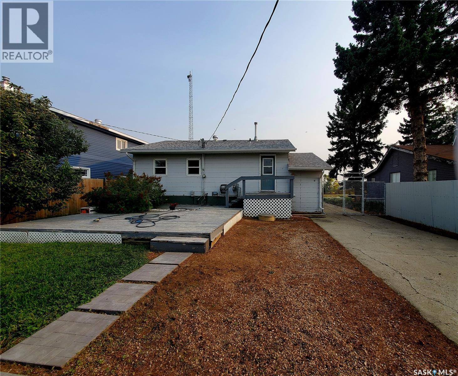 102 Railway Avenue E, Waldeck, Saskatchewan  S0H 4J0 - Photo 46 - SK031387