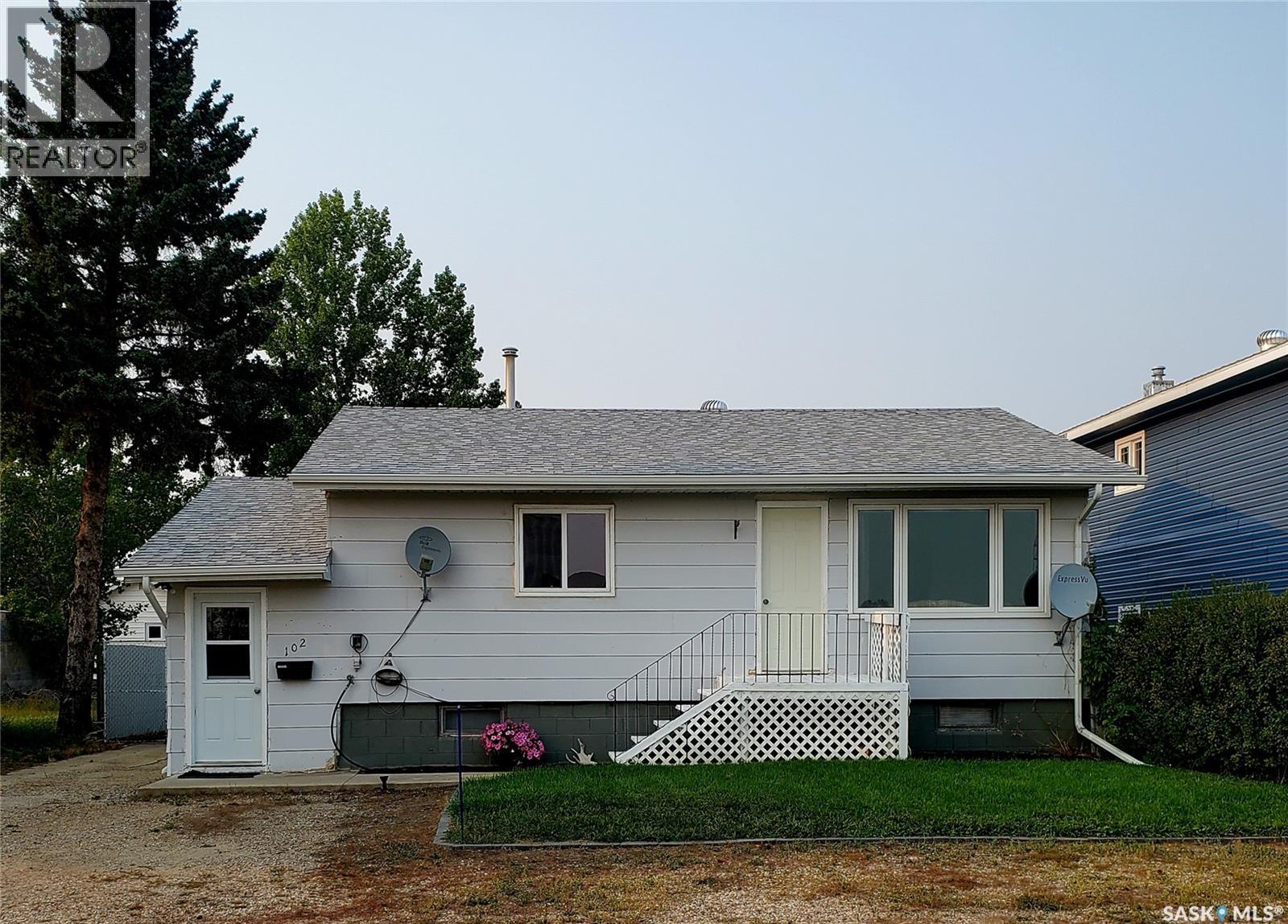 102 Railway Avenue E, Waldeck, Saskatchewan  S0H 4J0 - Photo 47 - SK031387