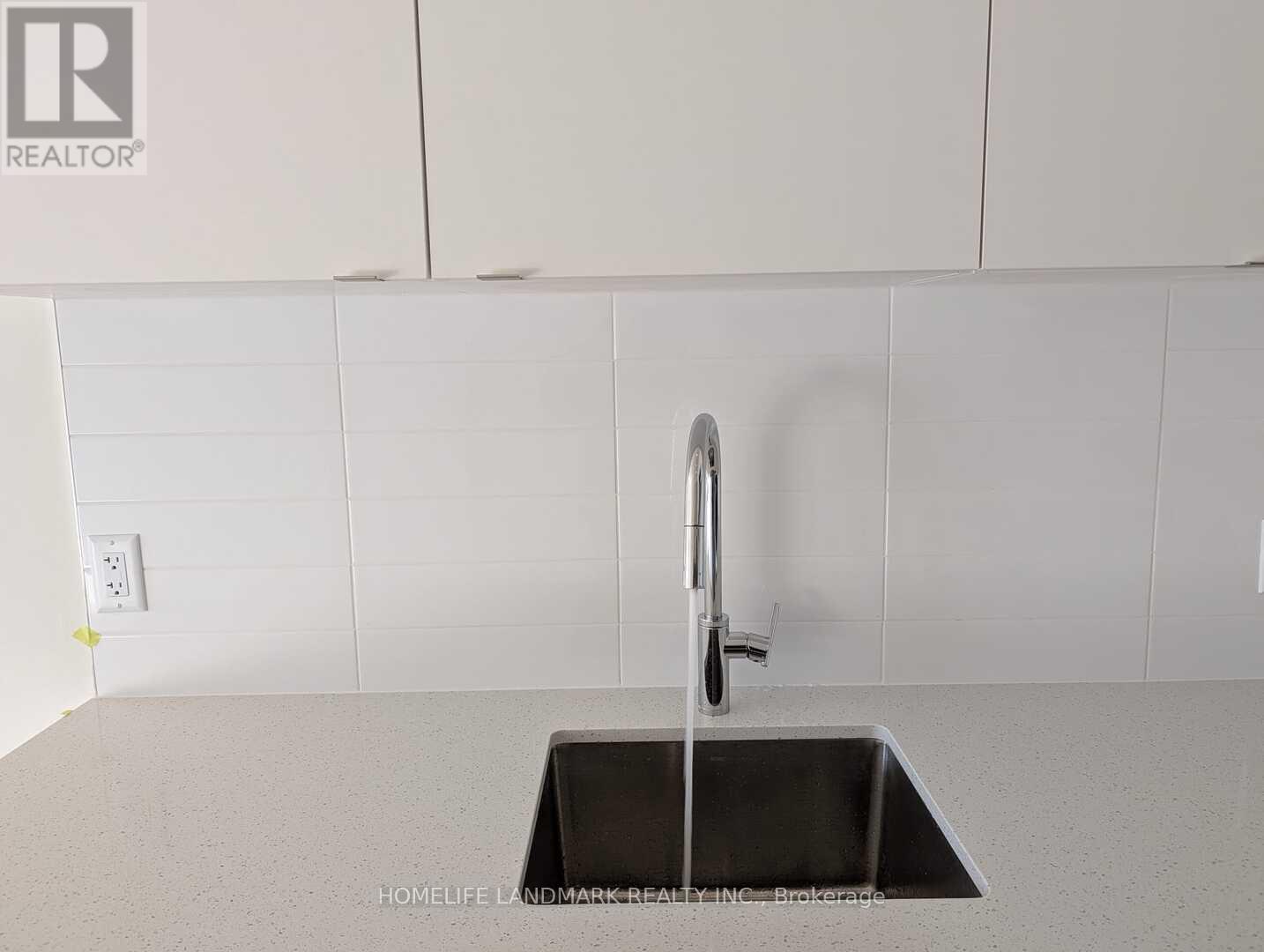 203b - 16 Melbourbe Avenue, St. Catharines, Ontario  L2P 3J8 - Photo 8 - X12924670