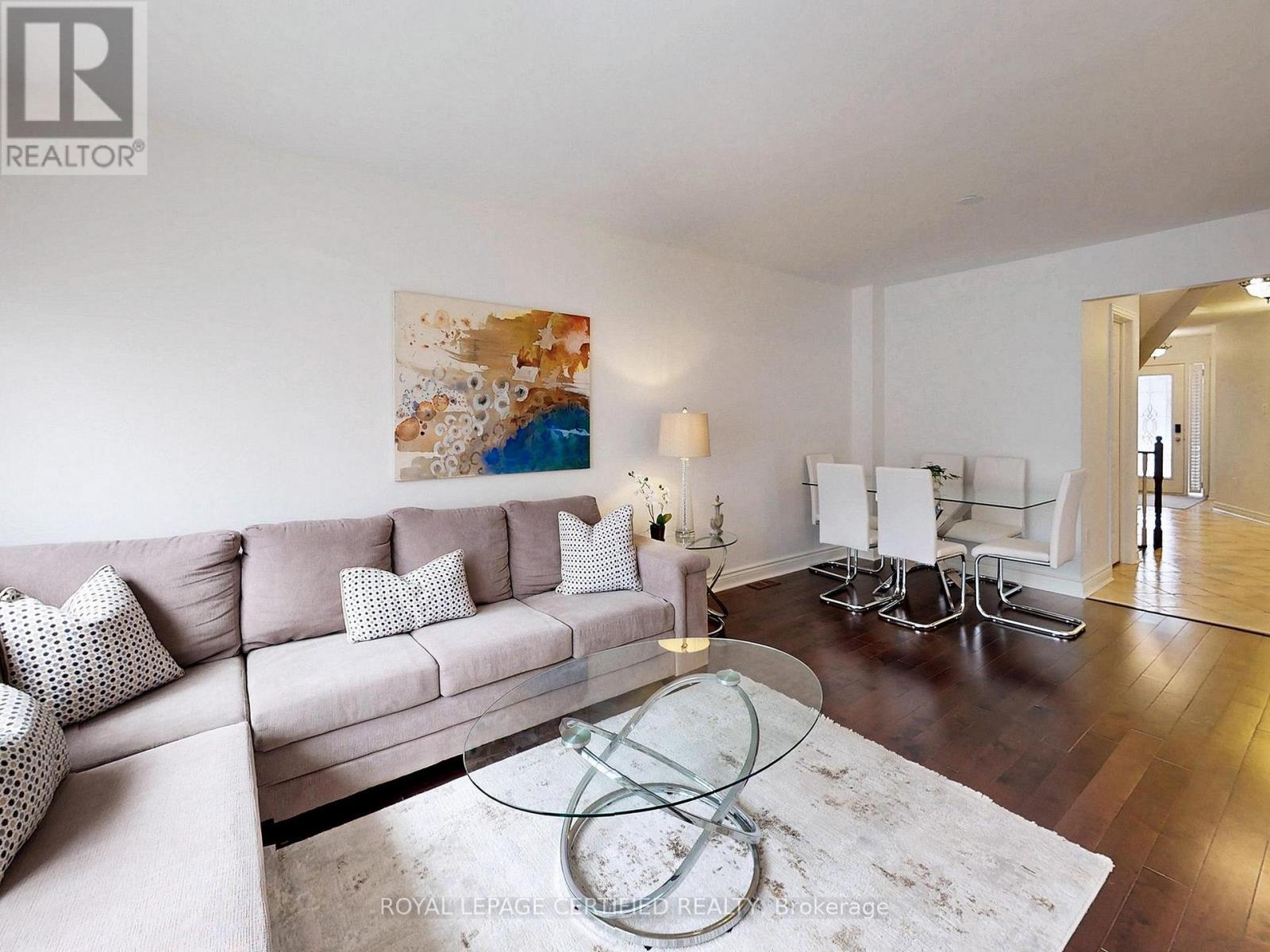 8 Grapevine Road, Caledon, Ontario  L7E 2L2 - Photo 8 - W12926746