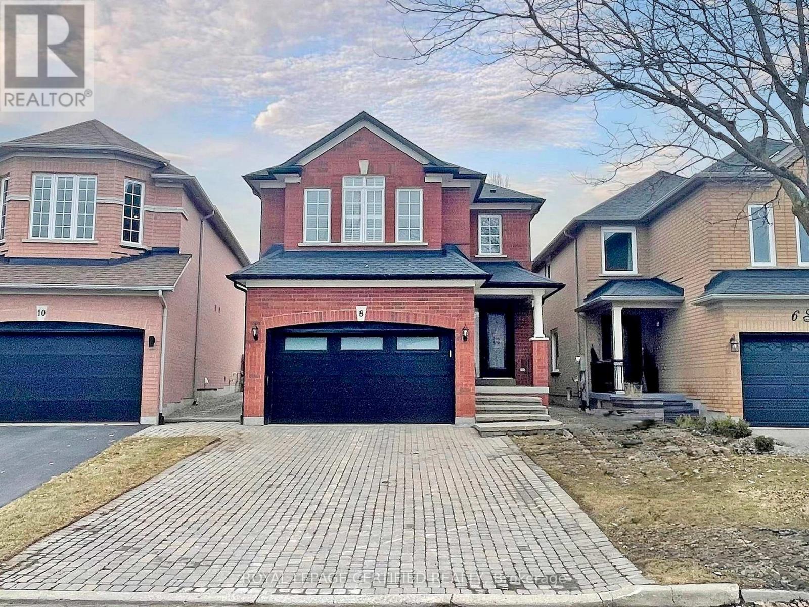 8 GRAPEVINE ROAD, Caledon, Ontario