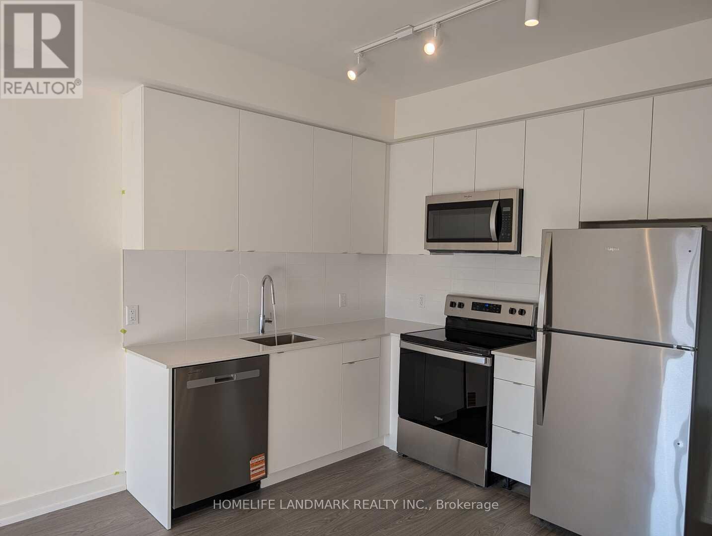 203b - 16 Melbourbe Avenue, St. Catharines, Ontario  L2P 3J8 - Photo 7 - X12924670