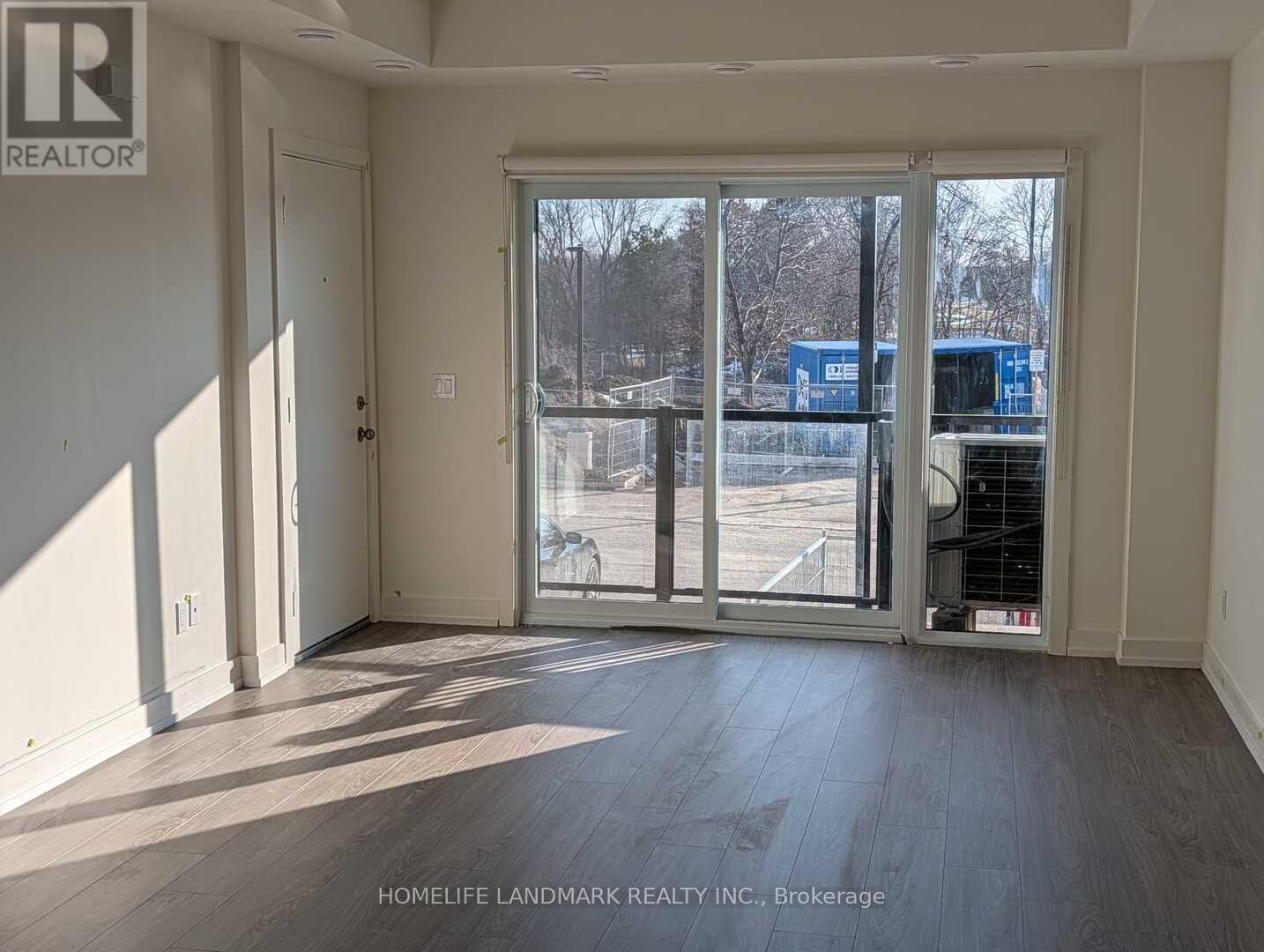 203B - 16 MELBOURBE AVENUE, St. Catharines, Ontario