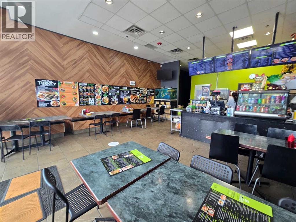 971 64 Avenue Ne, Calgary, Alberta  T2E 9b7 - Photo 1 - A2205340