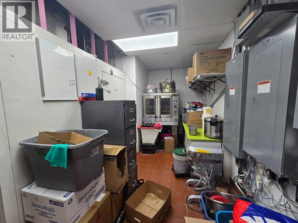 971 64 Avenue Ne, Calgary, Alberta  T2E 9b7 - Photo 14 - A2205340