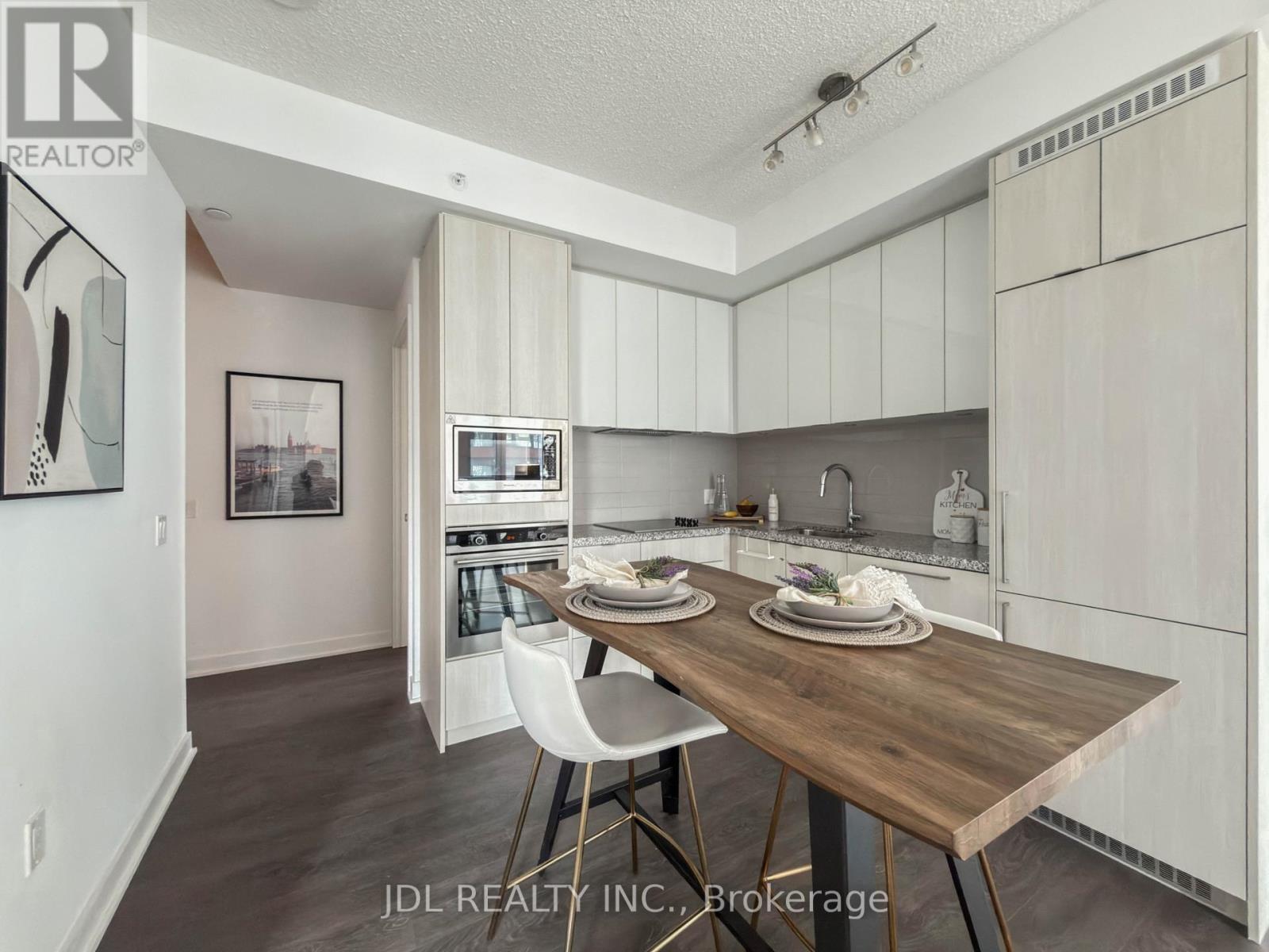 1602 - 115 Blue Jays Way, Toronto, Ontario  M5V 0N4 - Photo 12 - C12927144